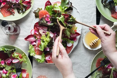 Top 10 Voedingsmiddelen voor Vrouwelijke Kracht en Vitaliteit