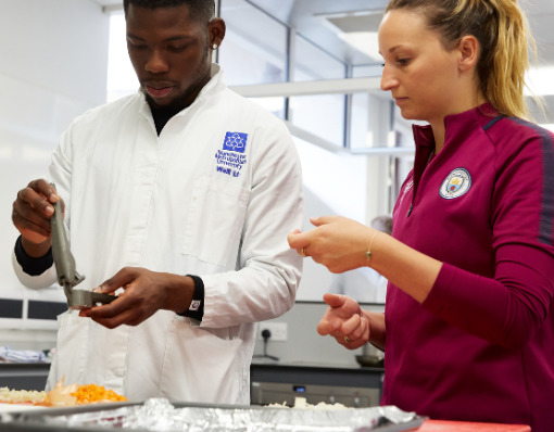 Voeding in de Top: Manchester City’s Veganistische Keuzes voor Spelers
