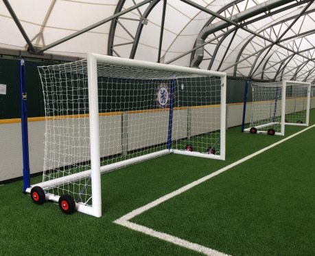 Tweesporenbeleid bij Chelsea Miljoenen uitgeven vs. Cobham-talent koesteren