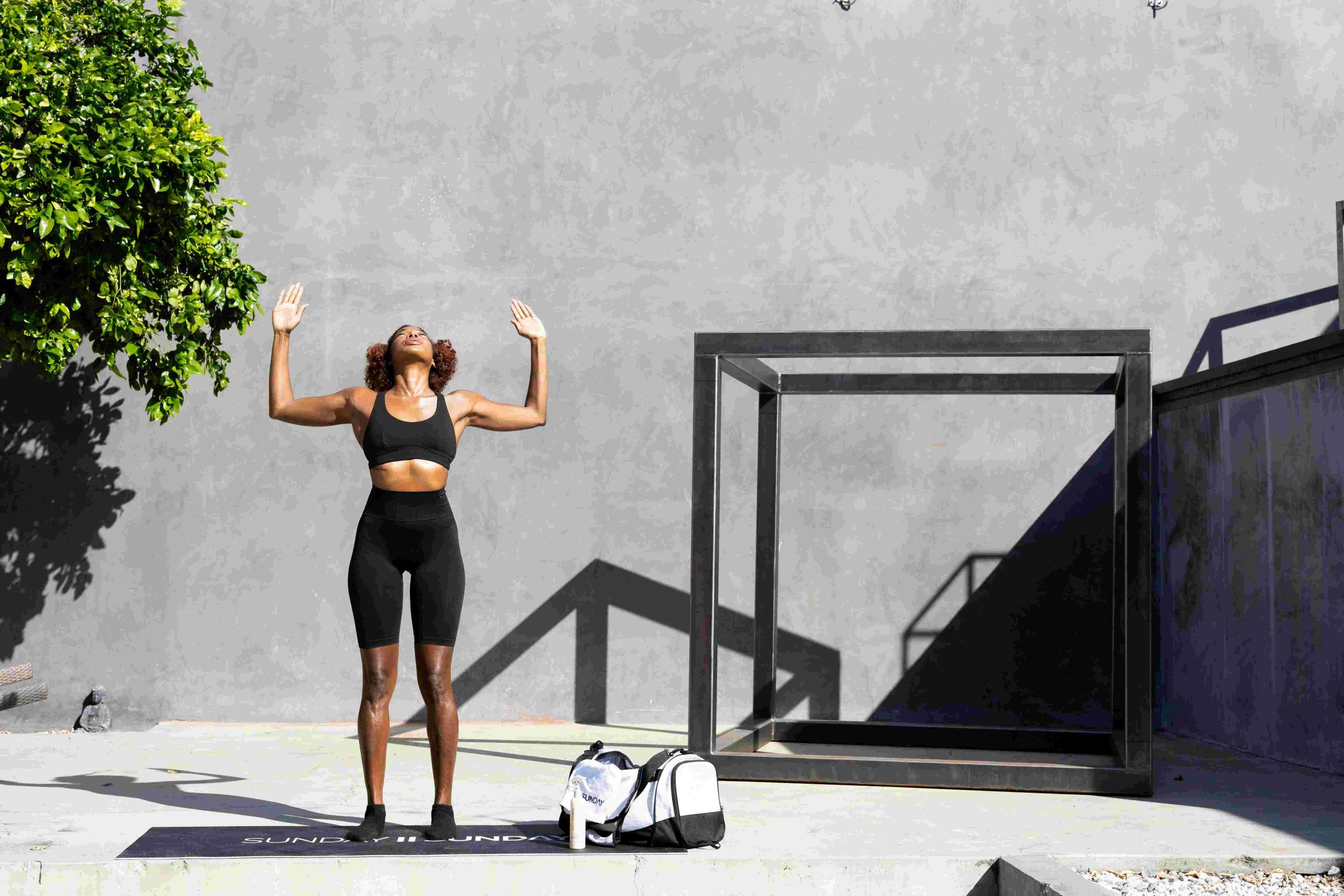 5 Minuti al Giorno: Allenamenti Veloci per Donne Senza Palestra